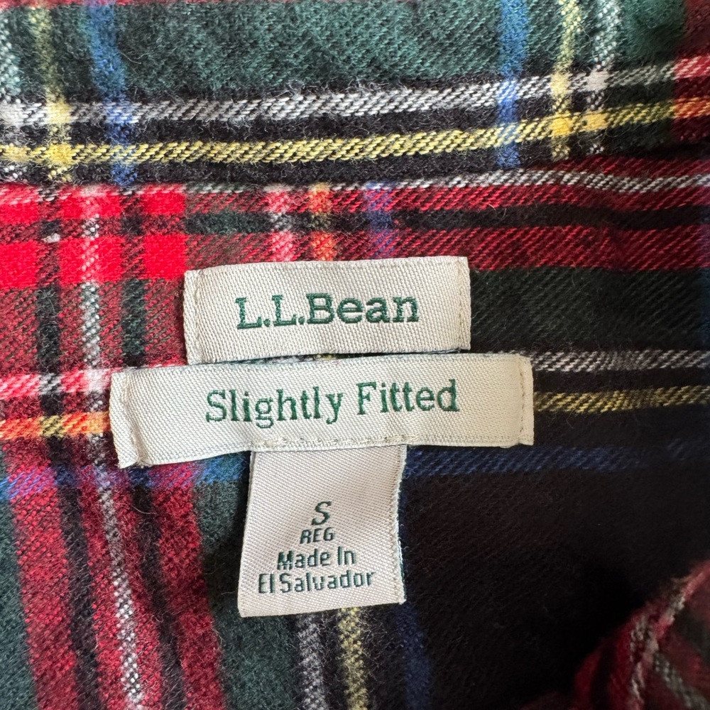L.L.Bean flannel - Picture 2 of 4
